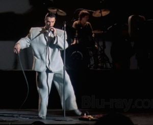 The Big Suit. Photo courtesy www.typografiks.wordpress.com