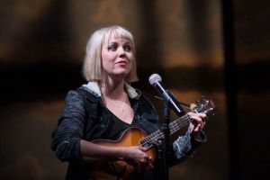 Katy Carolina Collins as Mash in SFB